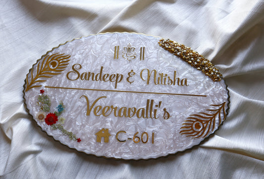 Luxury Oval Resin Nameplate with Golden Acrylic Font & Floral Design | Custom Home Name Board | Couple & Family Personalized Sign